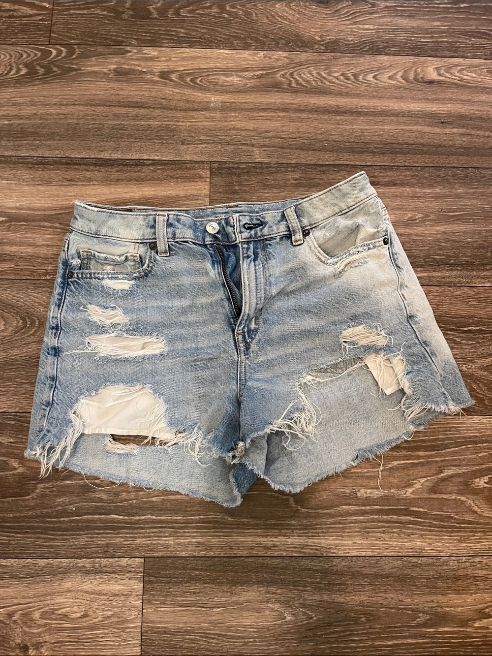 American Eagle Outfitters Light Blue Distressed Denim Shorts